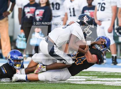 Thumbnail 3 in Lafayette Christian Academy vs. St. Charles Catholic (LHSAA 2A Final) photogallery.