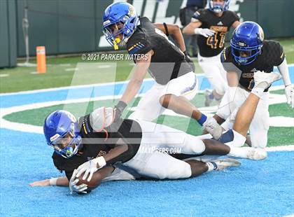 Thumbnail 1 in Lafayette Christian Academy vs. St. Charles Catholic (LHSAA 2A Final) photogallery.