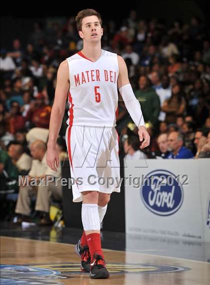 Thumbnail 2 in Long Beach Poly vs. Mater Dei (CIF SS D1AA Final) photogallery.