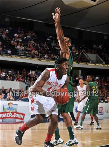 Thumbnail 1 in Long Beach Poly vs. Mater Dei (CIF SS D1AA Final) photogallery.