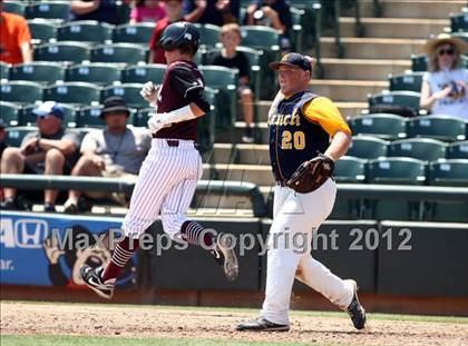 Thumbnail 2 in A&M Consolidated vs. Cypress Ranch (UIL 5A Final) photogallery.