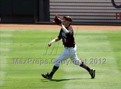 Thumbnail 3 in A&M Consolidated vs. Cypress Ranch (UIL 5A Final) photogallery.