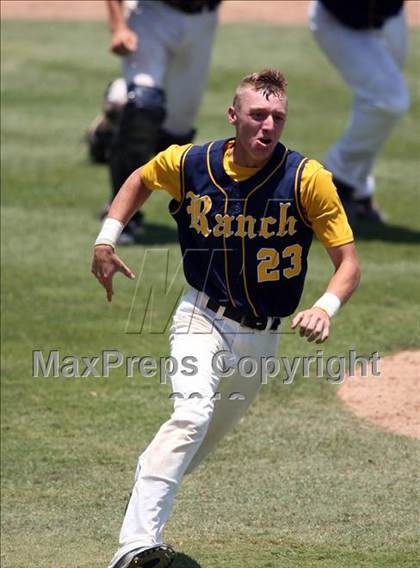 Thumbnail 3 in A&M Consolidated vs. Cypress Ranch (UIL 5A Final) photogallery.