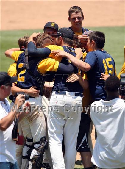 Thumbnail 2 in A&M Consolidated vs. Cypress Ranch (UIL 5A Final) photogallery.
