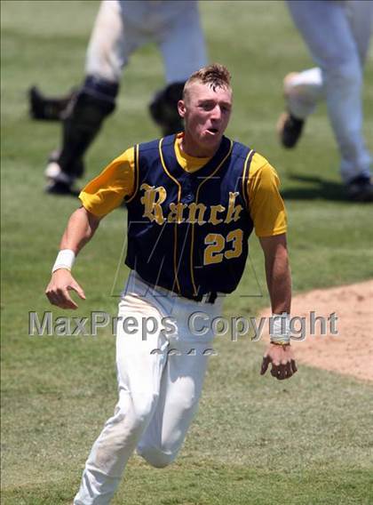 Thumbnail 1 in A&M Consolidated vs. Cypress Ranch (UIL 5A Final) photogallery.