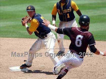 Thumbnail 3 in A&M Consolidated vs. Cypress Ranch (UIL 5A Final) photogallery.