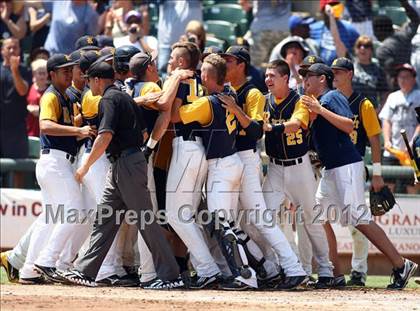 Thumbnail 1 in A&M Consolidated vs. Cypress Ranch (UIL 5A Final) photogallery.