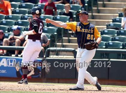 Thumbnail 3 in A&M Consolidated vs. Cypress Ranch (UIL 5A Final) photogallery.