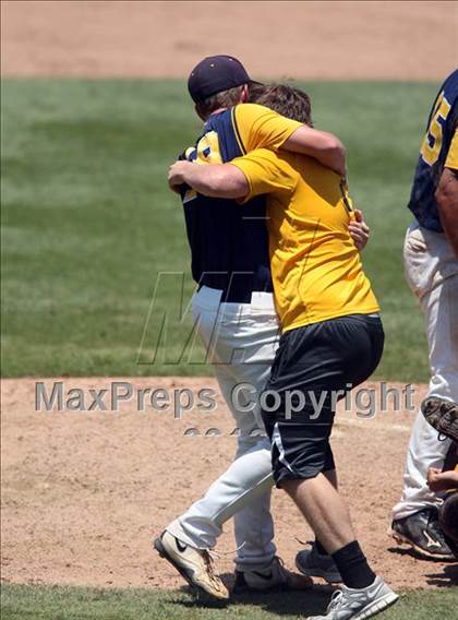 Thumbnail 1 in A&M Consolidated vs. Cypress Ranch (UIL 5A Final) photogallery.
