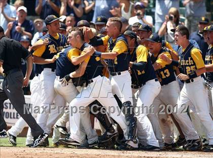 Thumbnail 2 in A&M Consolidated vs. Cypress Ranch (UIL 5A Final) photogallery.