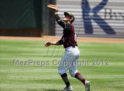 Thumbnail 3 in A&M Consolidated vs. Cypress Ranch (UIL 5A Final) photogallery.