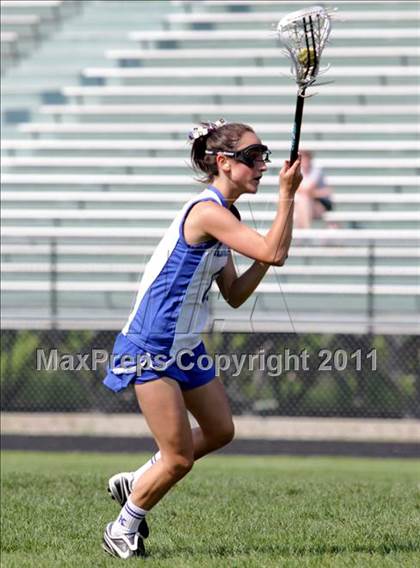 Thumbnail 2 in Kennebunk  vs. Bonny Eagle (MPA Class A West Quarterfinal) photogallery.