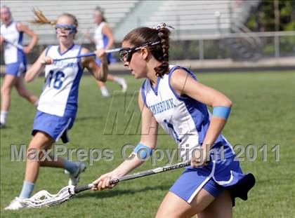 Thumbnail 2 in Kennebunk  vs. Bonny Eagle (MPA Class A West Quarterfinal) photogallery.