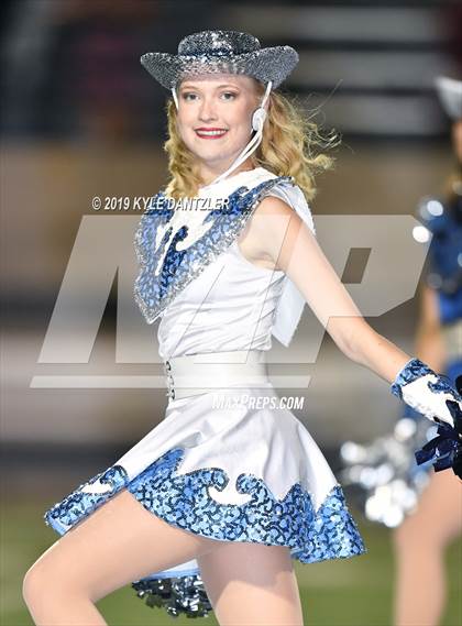 Thumbnail 1 in Mesquite @ Bell photogallery.