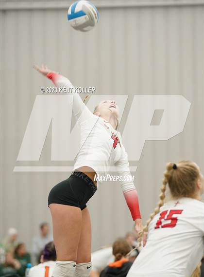 Thumbnail 1 in St. Mary's Prep vs. Gull Lake (Beast of the East) photogallery.