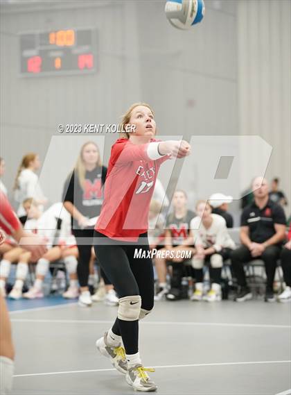 Thumbnail 1 in St. Mary's Prep vs. Gull Lake (Beast of the East) photogallery.