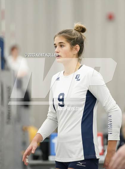 Thumbnail 1 in St. Mary's Prep vs. Gull Lake (Beast of the East) photogallery.