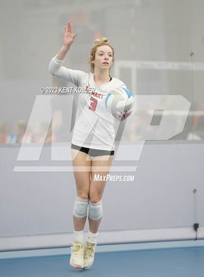 Thumbnail 3 in St. Mary's Prep vs. Gull Lake (Beast of the East) photogallery.
