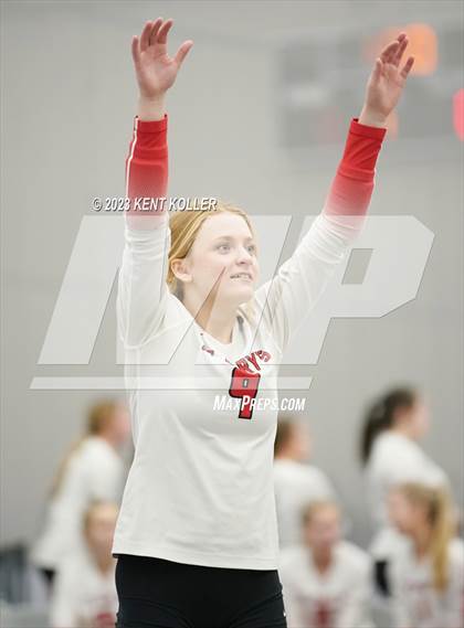 Thumbnail 1 in St. Mary's Prep vs. Gull Lake (Beast of the East) photogallery.