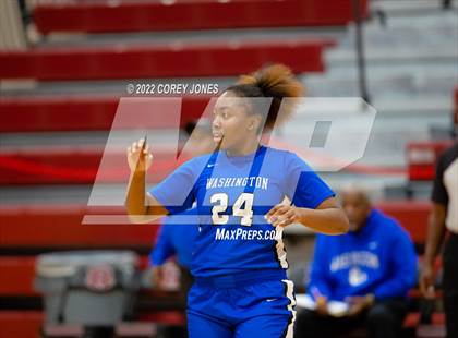 Thumbnail 1 in Washington vs Warner Robins (Screamin Demon Invitational) photogallery.