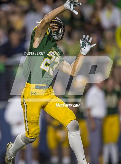 Thumbnail 3 in Fountain Valley vs. Edison photogallery.