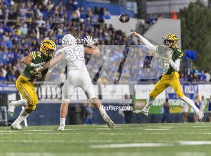 Thumbnail 2 in Fountain Valley vs. Edison photogallery.