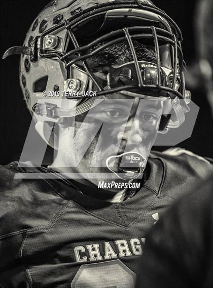 Thumbnail 3 in Fountain Valley vs. Edison photogallery.