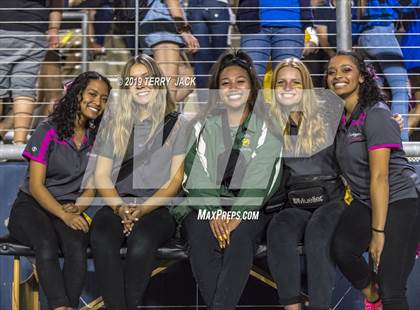 Thumbnail 2 in Fountain Valley vs. Edison photogallery.