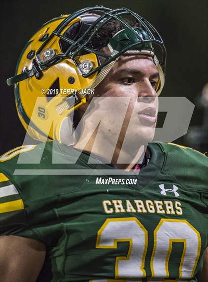 Thumbnail 2 in Fountain Valley vs. Edison photogallery.