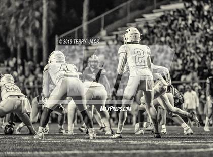 Thumbnail 2 in Fountain Valley vs. Edison photogallery.