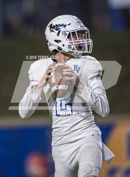 Thumbnail 2 in Fountain Valley vs. Edison photogallery.