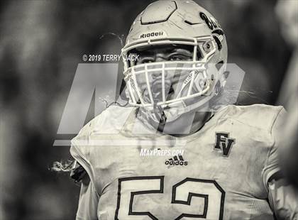 Thumbnail 2 in Fountain Valley vs. Edison photogallery.