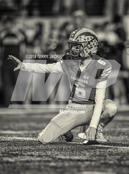 Thumbnail 3 in Fountain Valley vs. Edison photogallery.