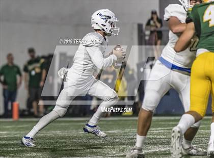 Thumbnail 3 in Fountain Valley vs. Edison photogallery.