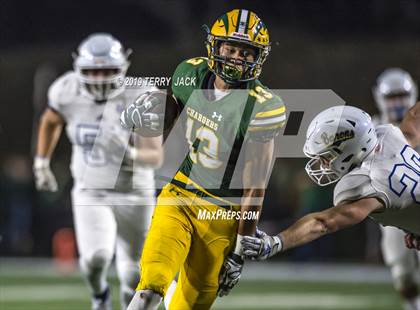 Thumbnail 2 in Fountain Valley vs. Edison photogallery.