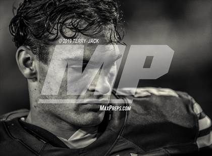 Thumbnail 1 in Fountain Valley vs. Edison photogallery.