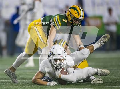 Thumbnail 3 in Fountain Valley vs. Edison photogallery.