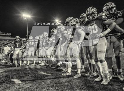 Thumbnail 3 in Fountain Valley vs. Edison photogallery.