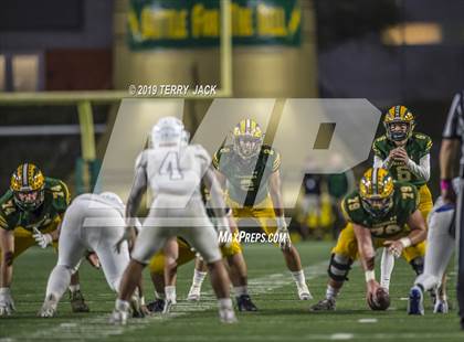 Thumbnail 2 in Fountain Valley vs. Edison photogallery.