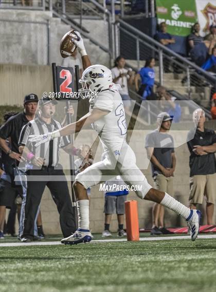 Thumbnail 2 in Fountain Valley vs. Edison photogallery.