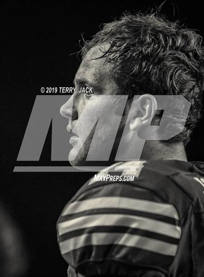 Thumbnail 1 in Fountain Valley vs. Edison photogallery.
