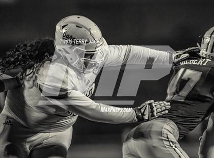 Thumbnail 1 in Fountain Valley vs. Edison photogallery.