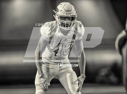 Thumbnail 2 in Fountain Valley vs. Edison photogallery.