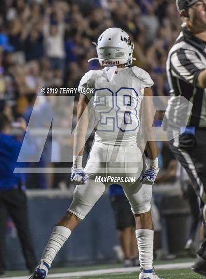 Thumbnail 1 in Fountain Valley vs. Edison photogallery.