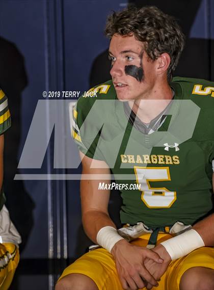 Thumbnail 3 in Fountain Valley vs. Edison photogallery.