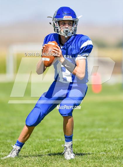 Thumbnail 1 in Sierra Lutheran @ Smith Valley photogallery.