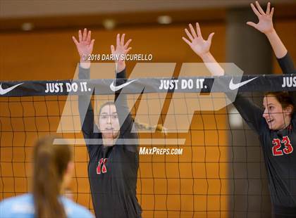 Thumbnail 1 in Mater Dei vs. Marymount (NIKE Tournament of Champions)  photogallery.