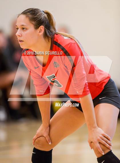 Thumbnail 2 in Mater Dei vs. Marymount (NIKE Tournament of Champions)  photogallery.