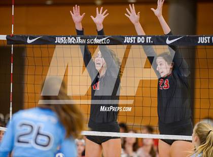Thumbnail 1 in Mater Dei vs. Marymount (NIKE Tournament of Champions)  photogallery.