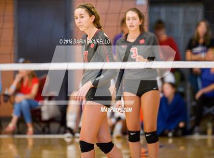 Thumbnail 2 in Mater Dei vs. Marymount (NIKE Tournament of Champions)  photogallery.